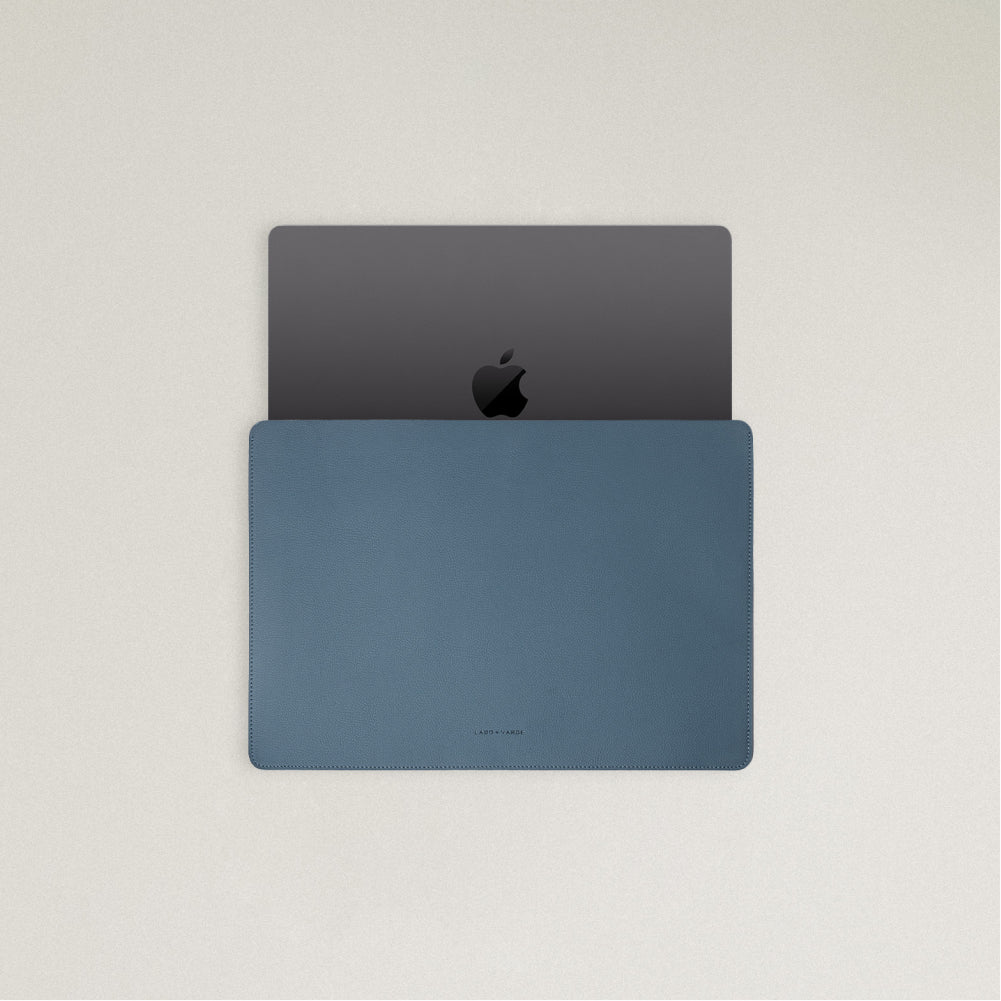 What Size Laptop Sleeve Do I Need? A MacBook Size Guide